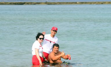 Entrevista a Eduardo Martínez. La próxima travesía a nado en Las Canteras de 2800 metros por las Fiestas de La Naval lleva su nombre