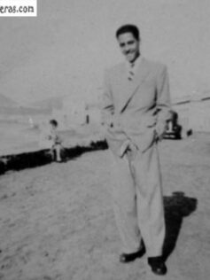 Un galán en el paseo de Las Canteras, 1952