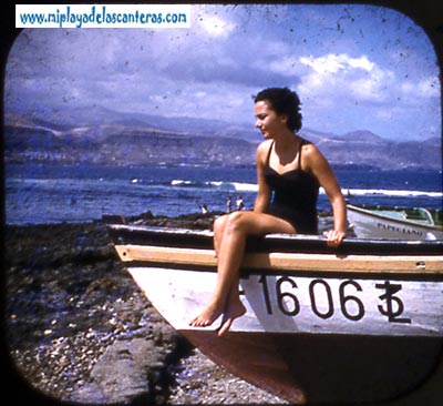 Mº Cristina Alvarez en el verano de 1957-colecc. Juan Melián
