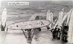 Manifestación surfera contra los diques-1992. Aportación Orca Surf Shop
