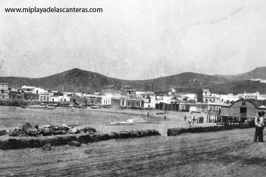 La playa de Las Canteras sobre 1925-30- Colecc. Rafael Melián.