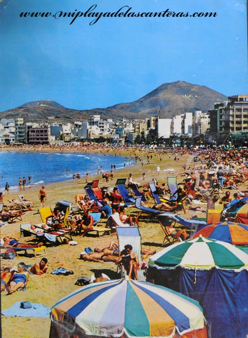 Playa de Las Canteras, sobre 1970.
