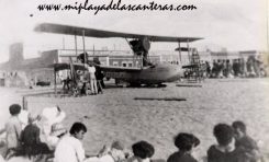 Hidroavión en la playa de Las Canteras. 1928