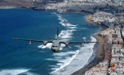 Volando con el Escuadrón 802 SAR sobre la playa de Las Canteras y otros puntos de la isla.