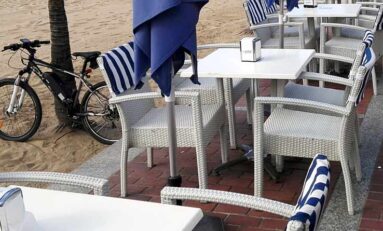 ¿Te parece correcto que los restaurantes te cobren un suplemento por servirte en las terrazas del paseo?