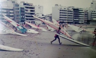 Regata de windsurfing en Las Canteras