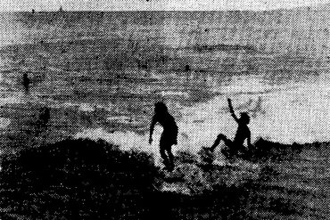 1972:  la playa de la Cícer celebra su primer campeonato de surf