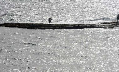 El nuevo reglamento prohibirá pescar y mariscar en la Barra