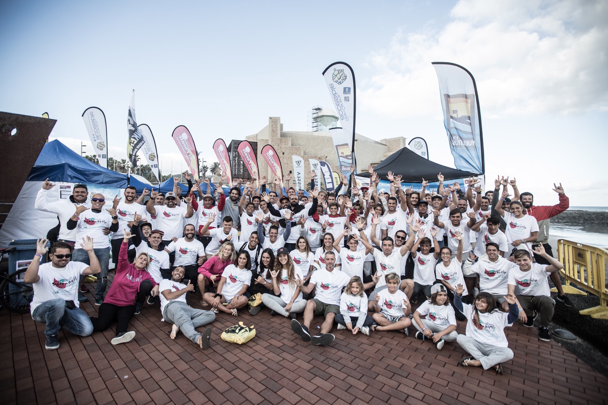 Este fin de semana: V Encuentro Solidario “Los Muellitos” surfea contra el cáncer