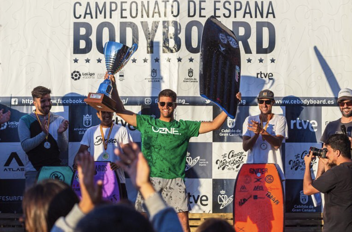 El confitalero Kevin Orihuela con sus victorias en Cantabria y Gran Canaria no deja opción a sus rivales y se convierte en el primer campeón de «LaLiga de Bodyboard»
