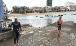 Jari y Fátima prueban el Tri Speed Swim