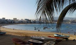 Ciudad de Mar retirará de Las Canteras las embarcaciones que no estén matriculadas