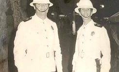 Dos buenos policías locales en 1970
