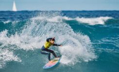 Lenni Jensen y Ariane Ochoa, campeones del Open LPA Surf City en las olas de la Cicer