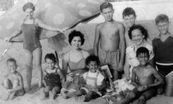 La familia Salas posa en 1955 en Las Canteras