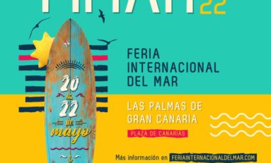 Una genuina tabla de surf, baqueteada por las olas, es la imagen central del cartel de la Feria Internacional del Mar 2022