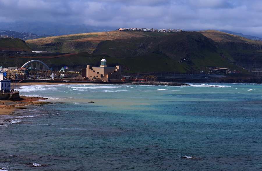 Una asignatura pendiente de Ciudad de Mar: informar de forma periódica sobre la calidad del agua de Las Canteras